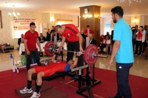 D&uuml;nya G&ouml;rme Engelliler Halter Şampiyonası Alanya'da yapıldı
