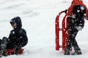 Artvin'de eğitime kar engeli
