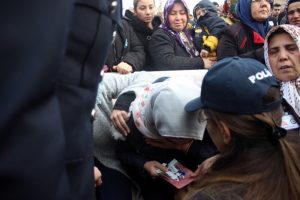 Şehitler yan yana uğurlandı