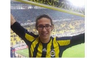 G&ouml;zyaşları sel oldu! Berkay'ın cenazesi son kez babaevinde...