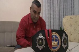 Zabıta boks&ouml;r ingiltere'den galibiyetle d&ouml;nd&uuml;