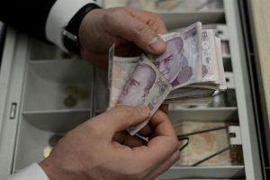 KOSGEB'de TL'den başka para ge&ccedil;meyecek
