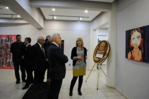 Bursa'da psikolojik m&uuml;cadeleyi sanat eserlerine yansıttı
