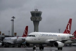 Atat&uuml;rk Havalimanı kar yağışına hazır