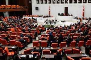 Anayasa değişikliği teklifinin g&ouml;r&uuml;ş&uuml;lme takvimi belli oldu