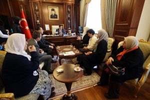 Vali K&uuml;&ccedil;&uuml;k'ten Bursalı kadın &uuml;reticiye tam destek