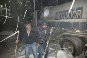 Bursa Uludağ'da kar altında 5 saatlik esaret son buldu