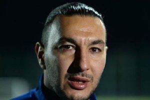 Necati Ateş &ccedil;ileden &ccedil;ıktı: 'Ulan yarım akıllı!..'