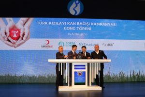 Borsa İstanbul'da gong 'kan bağışı' i&ccedil;in &ccedil;aldı