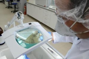 Bazı vir&uuml;sler kadınları erkeklerden daha az etkiliyor