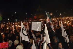 Danimarka'da 7 bin kişi Halep'teki saldırıları protesto etti