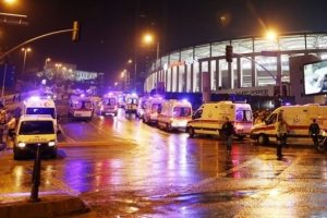 Hastanedeki s&ouml;zleriyle herkesi ağlatan polis konuştu