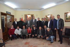 Kafkasyalılardan  Karacabey Belediye Başkanı &Ouml;zkan'a ziyaret