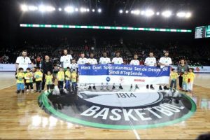 Dar&uuml;şşafaka Doğuş - Real Madrid ma&ccedil;ında minik &ouml;zel sporculara destek