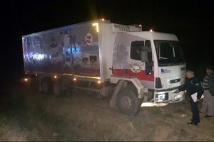 Kamyonun altında feci şekilde can verdi