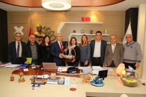 Bursa Nil&uuml;fer Belediye Başkanı Bozbey: Balat'a merkez park projesi uygulayacağız