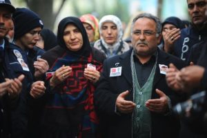 Bursalı şehit polis, babasına 'Şehitlikten g&uuml;zel ne olabilir' demiş