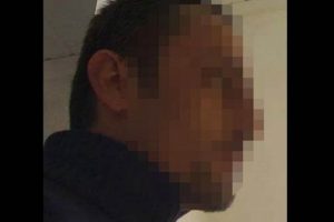 İki &ccedil;ocuğa tacizle su&ccedil;lanan bakkal hakim karşısında