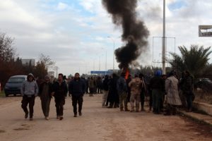 Halep'te tahliye konvoyuna saldırı g&ouml;r&uuml;nt&uuml;lendi