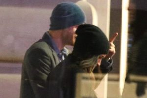 Prens Harry ile Merghan Markle b&ouml;yle g&ouml;r&uuml;nt&uuml;lendi