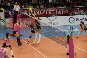 Galatasaray &Ccedil;anakkale'den galibiyetle d&ouml;nd&uuml;