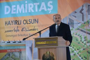 Bursa'da M&uuml;ezzioğlu'ndan Avrupalı b&uuml;y&uuml;kel&ccedil;iye tokat gibi cevap
