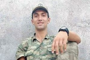 Şehit acısı anne ve babasını hastanelik etti