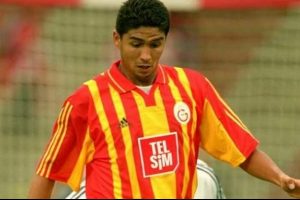 Galatasaray'ın eski yıldızına b&uuml;y&uuml;k şok!