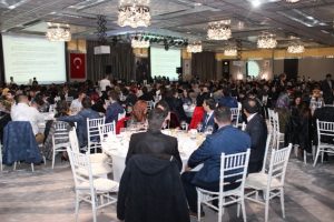 Bursa'da inşaat m&uuml;hendisleri geleneksel gecede bir araya geldi