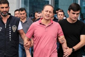 Eski HSYK &uuml;yesi Okur'un ifadesinin alınmasına devam edildi