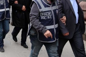 FET&Ouml;'n&uuml;n adliye imamları tutuklandı