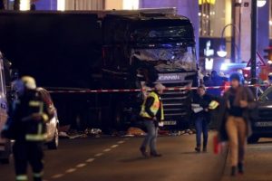 TIR Noel pazarına girdi, en az 12 &ouml;l&uuml;