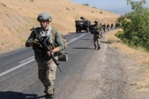Bitlis'te bir mezrada sokağa &ccedil;ıkma yasağı ilan edildi