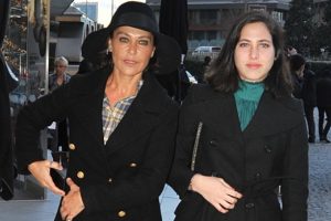 H&uuml;lya Avşar, kızı Zehra ile hasret giderdi