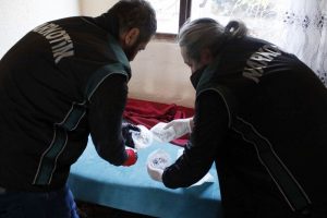 Uyuşturucu taciri 11 kişi tutuklandı