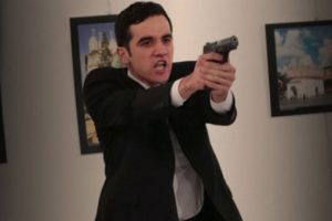 Rus b&uuml;y&uuml;kel&ccedil;isine suikastta 11 kurşun