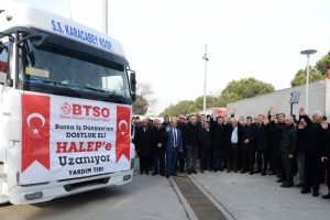 Bursa iş d&uuml;nyasından Halep'e 37 TIR yardım g&ouml;nderildi
