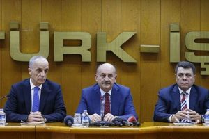 M&uuml;ezzinoğlu: Bedelini ağır &ouml;deyecekler