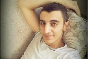 19 yaşında akciğer kanserinden hayatını kaybetti