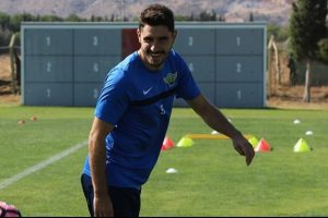 Akhisar Belediyespor, kupada ilk galibiyet peşinde