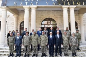 Org. Akar, Hatay ve Kilis'te denetlemelerde bulundu