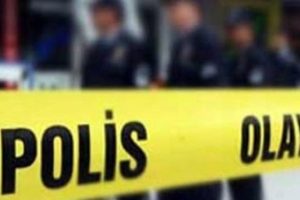 &Ouml;zel harekat polisi de kimlik kartı taktı