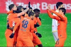 Lider kupada doludizgin! Tam 8 gol...