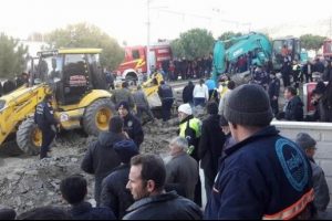 G&ouml;&ccedil;&uuml;k altında kalan iş&ccedil;i &ouml;ld&uuml;