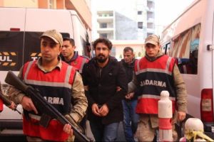 PKK adına hara&ccedil; topladıkları iddiasıyla 12 kişi g&ouml;zaltına alındı