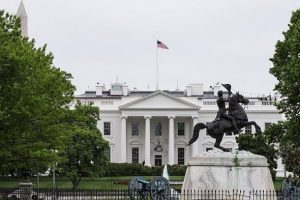 Obama'dan petrol faaliyetlerine 's&uuml;resiz' engel