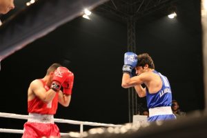 Bursa'da T&uuml;rkiye Boks Şampiyonası'nda ilk g&uuml;n tamamlandı!