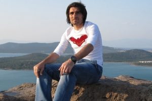Kaptan Şehmus spor camiasını yasa boğdu