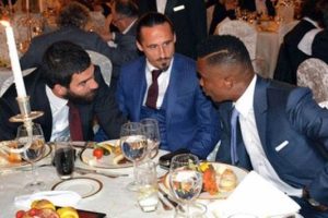 Eto'o ve Serdar &Ouml;zkan Yıldızlar Karması'nda
