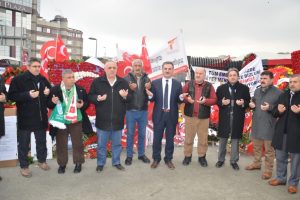 Bursa Gemlik 10 Aralık şehitlerini unutmadı